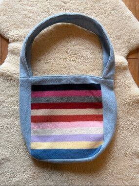 Vintage Old Navy Lambswool shoulder bag, light blue and multicoloured stripes